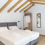 Olive & Sea Luxury