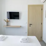Ξενοδοχείο με διαμερίσματα Olive & Sea Luxury 4*