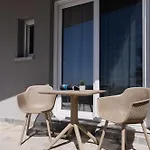 Olive & Sea Luxury