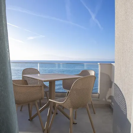 Olive & Sea Luxury Ξενοδοχείο με διαμερίσματα *